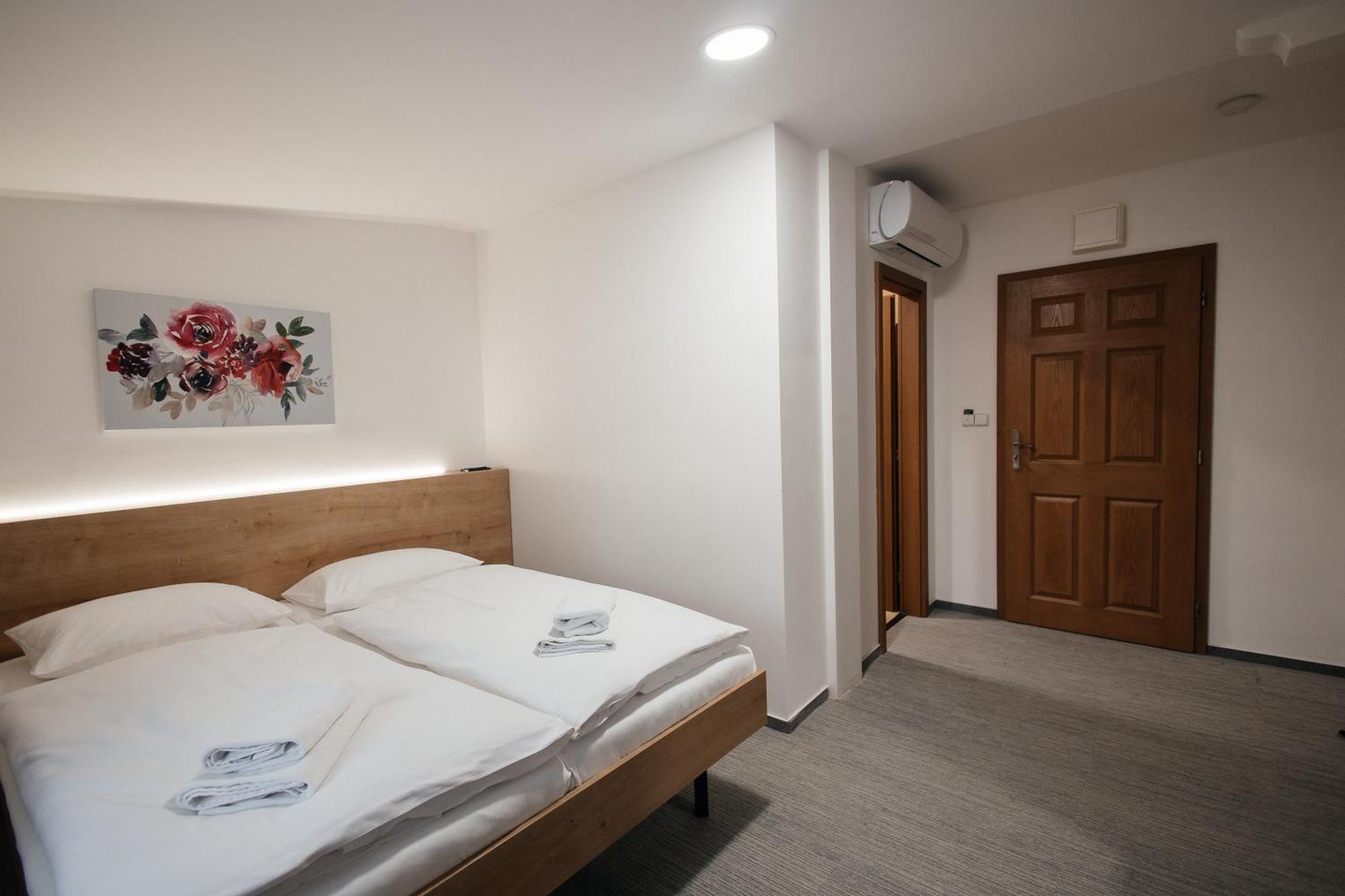 Golden Golem Hotel & Spa Prag Eksteriør billede